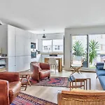 Appartement Iris Avec Sa Terrasse - Welkeys